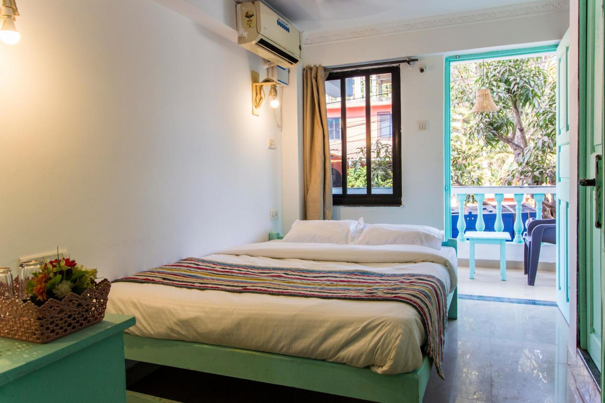 Turquoiise House Hotel Morjim Exterior foto